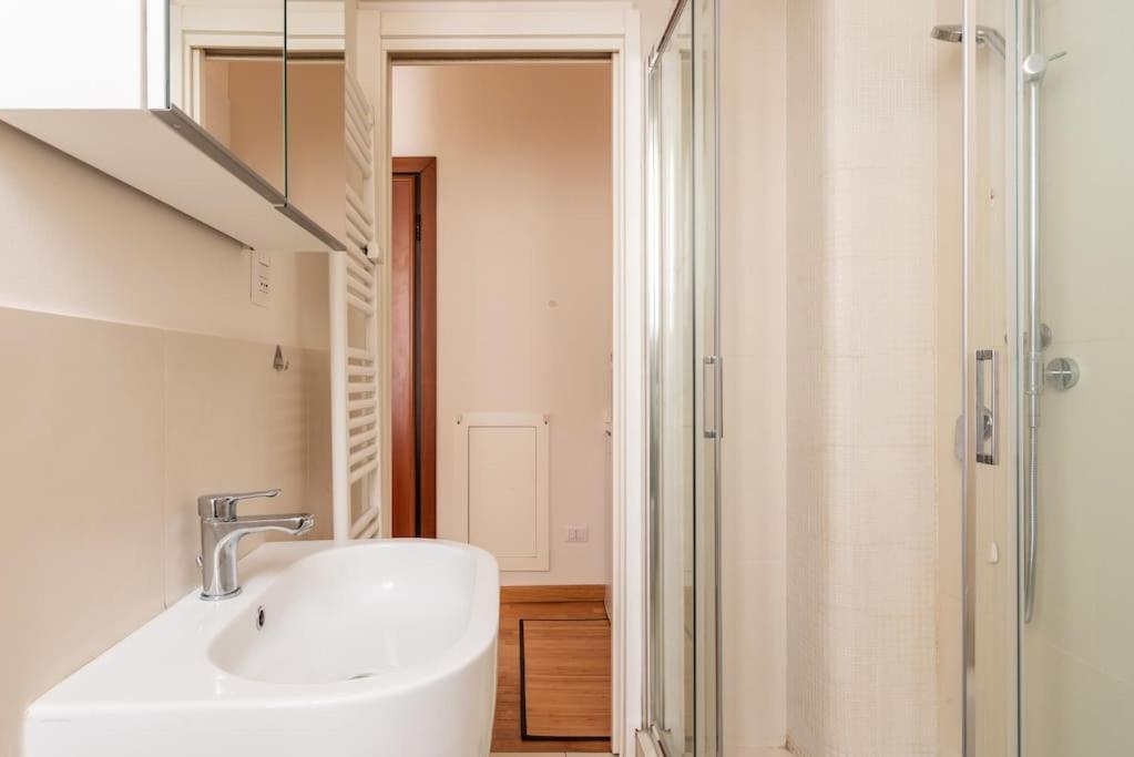 Studio Apartment Brera มิลาน ภายนอก รูปภาพ